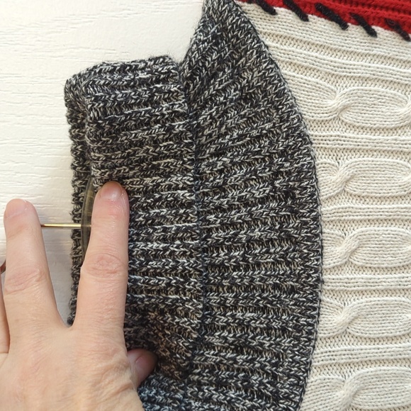 Vintage 90s Checkerboard Sweater - Picture 4 of 6